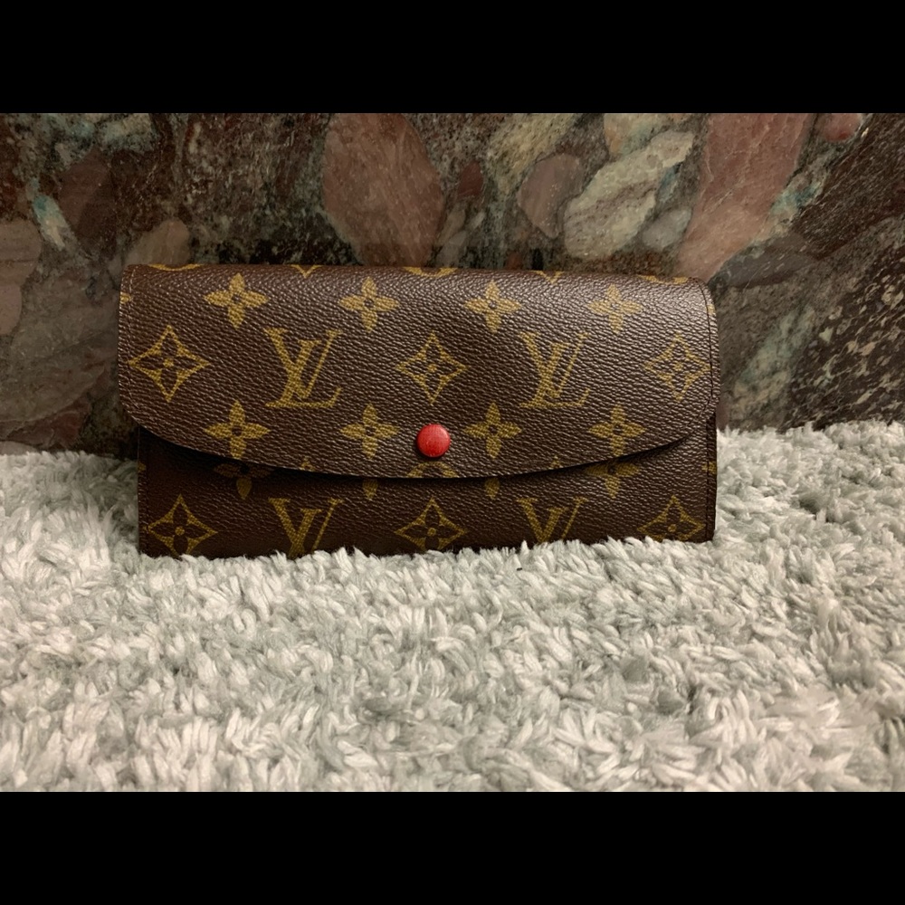 ❌SOLD❌LV wallet